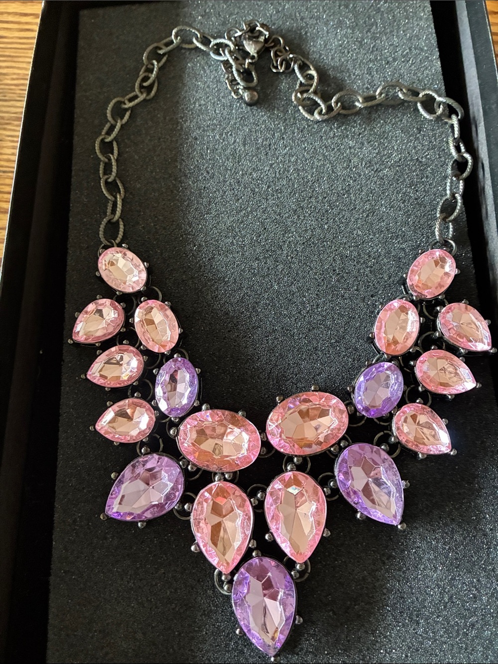 Pink & Purple Teardrop Crystal Bib Necklace - Women's Fashion Jewelry
